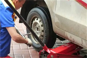 张湾区附近拖车24小时服务热线电话