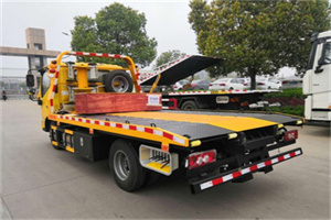 张湾区道路救援拖车报价