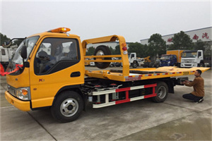 张湾区哪里有拖车服务